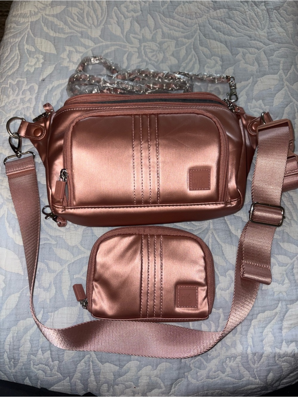 NWOT IHKWIP Carry Your Confidence Antitheft Sling Crossbody Wallet Set